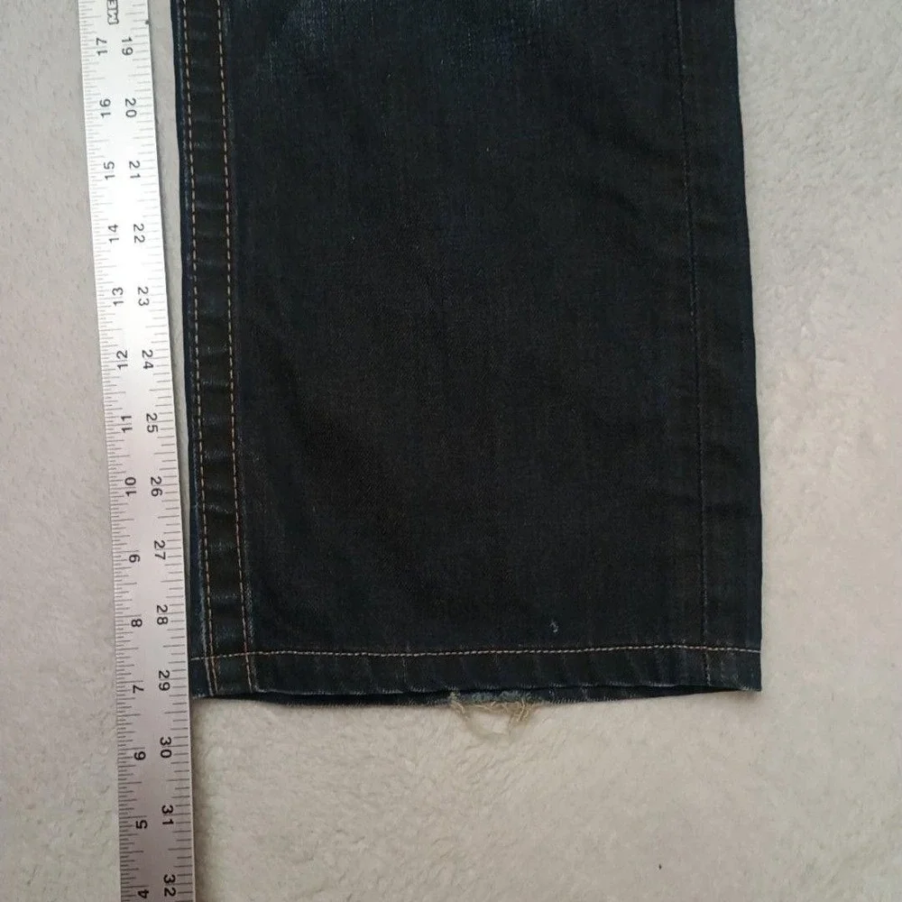 True Religion Jeans Mens 34x30 Blue Straight Medium Wash Distressed Logo USA